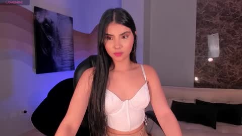 Call me Mia  online show from 10-16-25, 06:42
