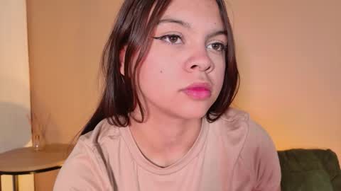 Mia online show from 03-15-26, 02:23