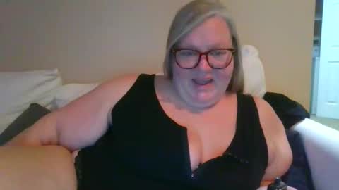 Miamarie555 online show from 01-18-26, 03:54