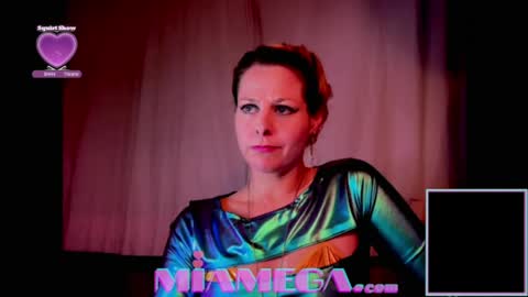 Mia online show from 04-02-26, 01:03