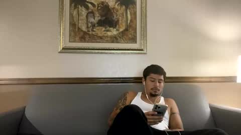 miamiclos1 online show from 02-26-25, 02:25