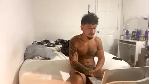 miamiclos1 online show from 02-15-26, 12:36