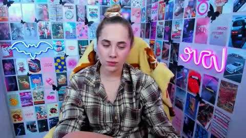 Snapshot of miamilas chatting on 10-03-25, 07:00 miamilas online show from 10-03-25, 07:00