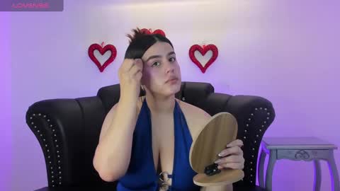 Snapshot of miamontoya chatting on 02-21-25, 12:50 Mia -5 7001400 Follow online show from 02-21-25, 12:50