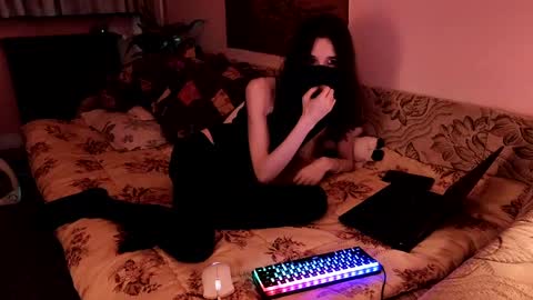 Snapshot of miaowhowl chatting on 01-13-25, 11:38 Kristien online show from 01-13-25, 11:38