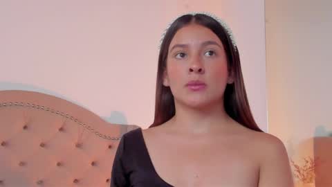 miarizzi online show from 04-25-26, 02:36