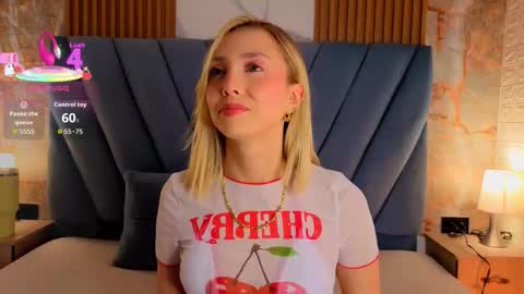 Snapshot of miaroldan chatting on 09-15-25, 11:43 miaroldan online show from 09-15-25, 11:43