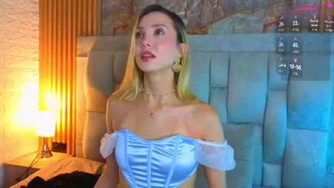 Snapshot of miaroldan chatting on 06-11-26, 11:52 miaroldan online show from 06-11-26, 11:52