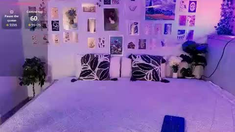 miarommano online show from 07-17-26, 05:47