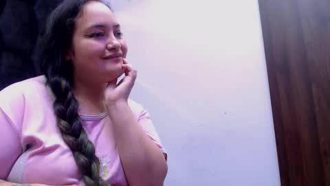 Snapshot of miarous69 chatting on 02-07-26, 11:52 MiaRouse online show from 02-07-26, 11:52