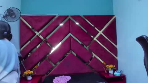 Snapshot of miarous69 chatting on 02-18-26, 04:08 MiaRouse online show from 02-18-26, 04:08