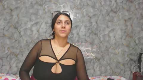 miarouse1531 online show from 04-11-26, 02:05