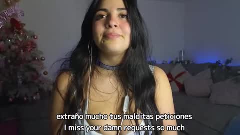 Snapshot of miasavagex18 chatting on 12-21-24, 07:56 MiaHancock online show from 12-21-24, 07:56