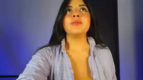 Snapshot of miasavagex18 chatting on 02-02-25, 03:10 MiaHancock online show from 02-02-25, 03:10