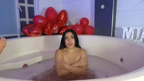 Snapshot of miasavagex18 chatting on 02-18-25, 08:59 MiaHancock online show from 02-18-25, 08:59