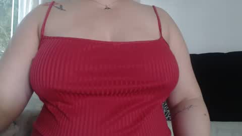 Snapshot of miasp chatting on 09-17-25, 08:10 MiaSP online show from 09-17-25, 08:10