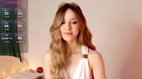 Mia online show from 10-31-25, 05:41