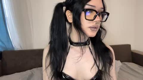 Snapshot of miatransdoll chatting on 06-29-26, 09:48 Mia online show from 06-29-26, 09:48
