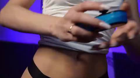 Kimmy online show from 06-18-26, 07:29