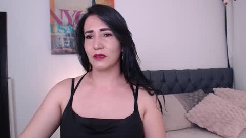 Mia Wilson online show from 09-30-25, 02:49