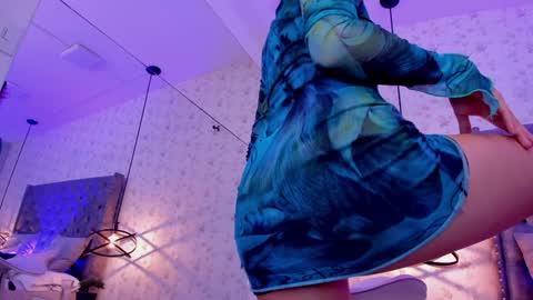 Mia winx  online show from 12-19-24, 05:07