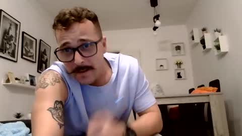 MILO MIAMI online show from 05-24-26, 09:53