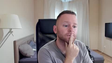 Michael Birkin online show from 09-28-25, 04:18