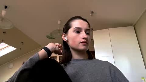 Emily online show from 10-03-25, 02:25