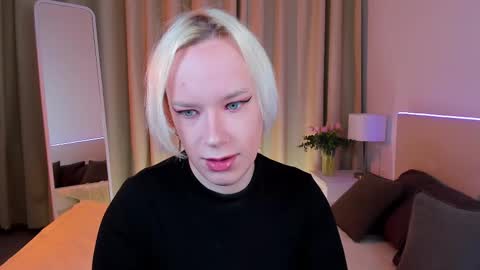 Michel online show from 02-18-25, 06:26