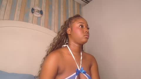 Snapshot of michaelacox chatting on 06-22-26, 07:44 Michel online show from 06-22-26, 07:44