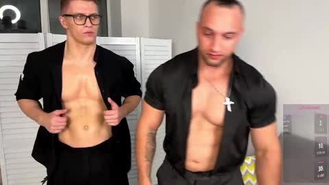 michaelbradley_for_u online show from 09-16-25, 06:53