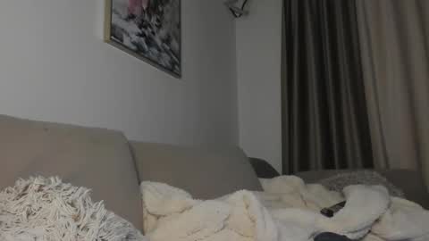 MichaelEvansx online show from 12-17-25, 09:32