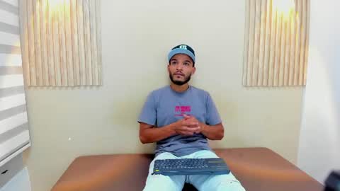 MICHELL online show from 07-08-26, 03:27