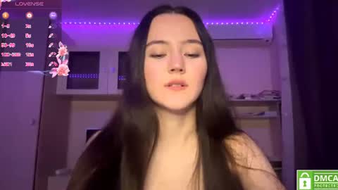 Snapshot of michalkandoll chatting on 06-26-26, 02:43 Aidaxo online show from 06-26-26, 02:43
