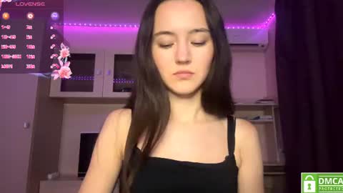 Snapshot of michalkandoll chatting on 07-11-26, 02:31 Aidaxo online show from 07-11-26, 02:31