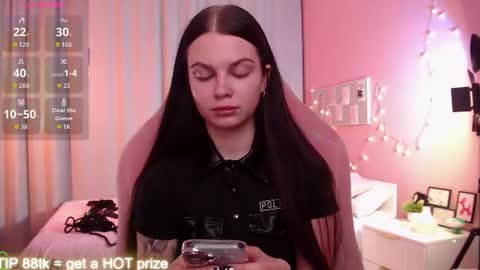 Kate online show from 06-29-26, 01:01