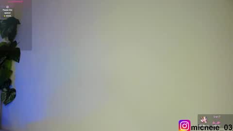 Snapshot of michele_rooss00 chatting on 10-16-25, 11:39 melannie follow my new page online show from 10-16-25, 11:39