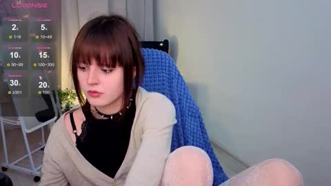 Snapshot of michelewild chatting on 02-26-26, 01:43 Michele online show from 02-26-26, 01:43