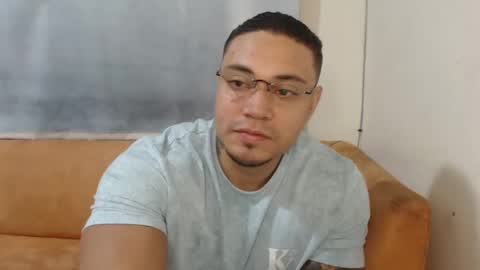 michelle_allen0104 online show from 12-24-24, 10:44