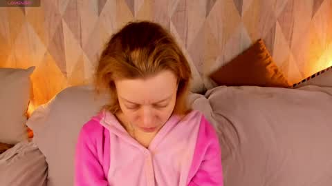 michelle_blond online show from 05-27-26, 01:13