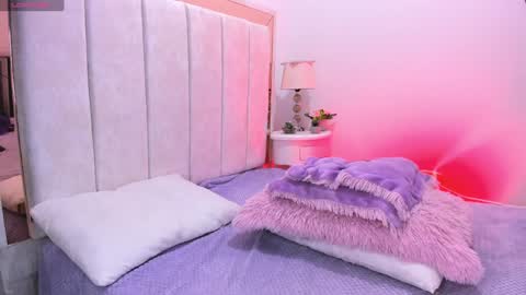 michelle_madson_ online show from 01-24-25, 01:57