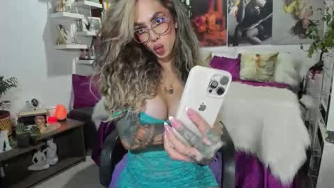 michelle apihel online show from 03-27-26, 07:35