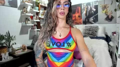 Snapshot of michelleapihel chatting on 07-23-26, 09:24 michelle apihel online show from 07-23-26, 09:24