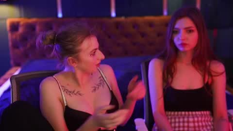 Snapshot of michelleinlove4u chatting on 02-22-25, 03:25 Michelle online show from 02-22-25, 03:25