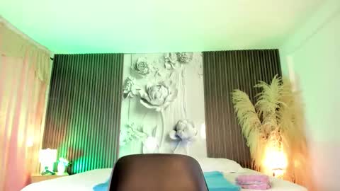 michellepreston_ online show from 03-17-26, 11:57