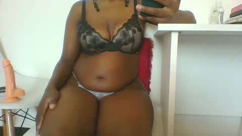 michellevice online show from 10-20-25, 07:42