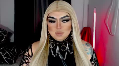 Michelle online show from 12-01-25, 06:24