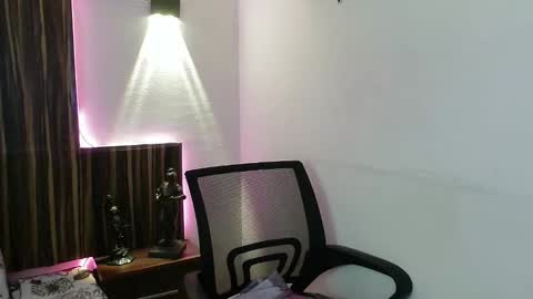 Michelle online show from 01-14-25, 10:34