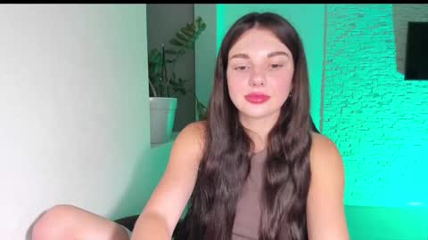 Michellee online show from 10-03-25, 03:53