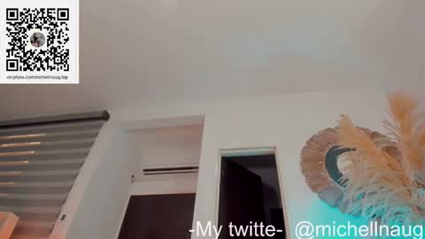 Snapshot of michellnaug chatting on 02-28-25, 01:47 MICHELNAUG online show from 02-28-25, 01:47